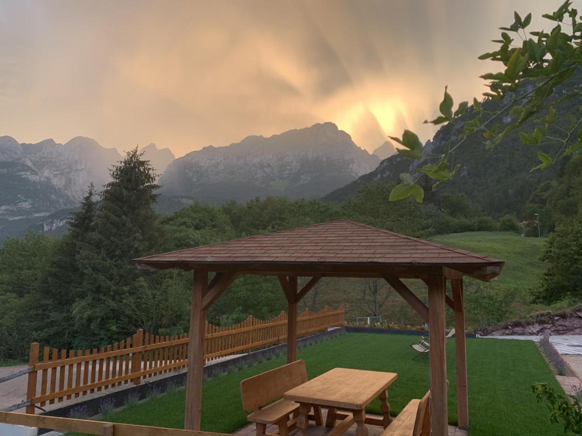 Agriturismo Ai Castioni Molveno Buitenkant foto
