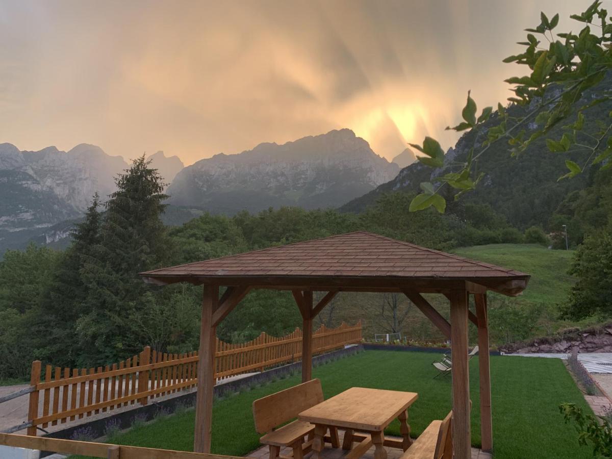 Agriturismo Ai Castioni Villa Molveno Buitenkant foto