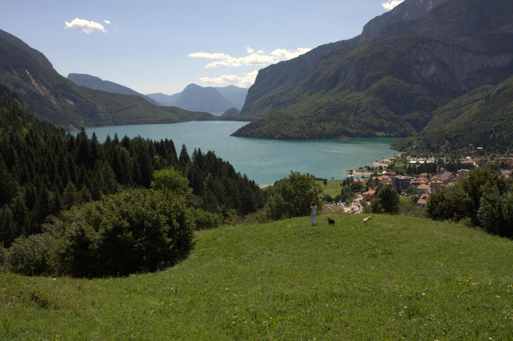 Agriturismo Ai Castioni Molveno Buitenkant foto