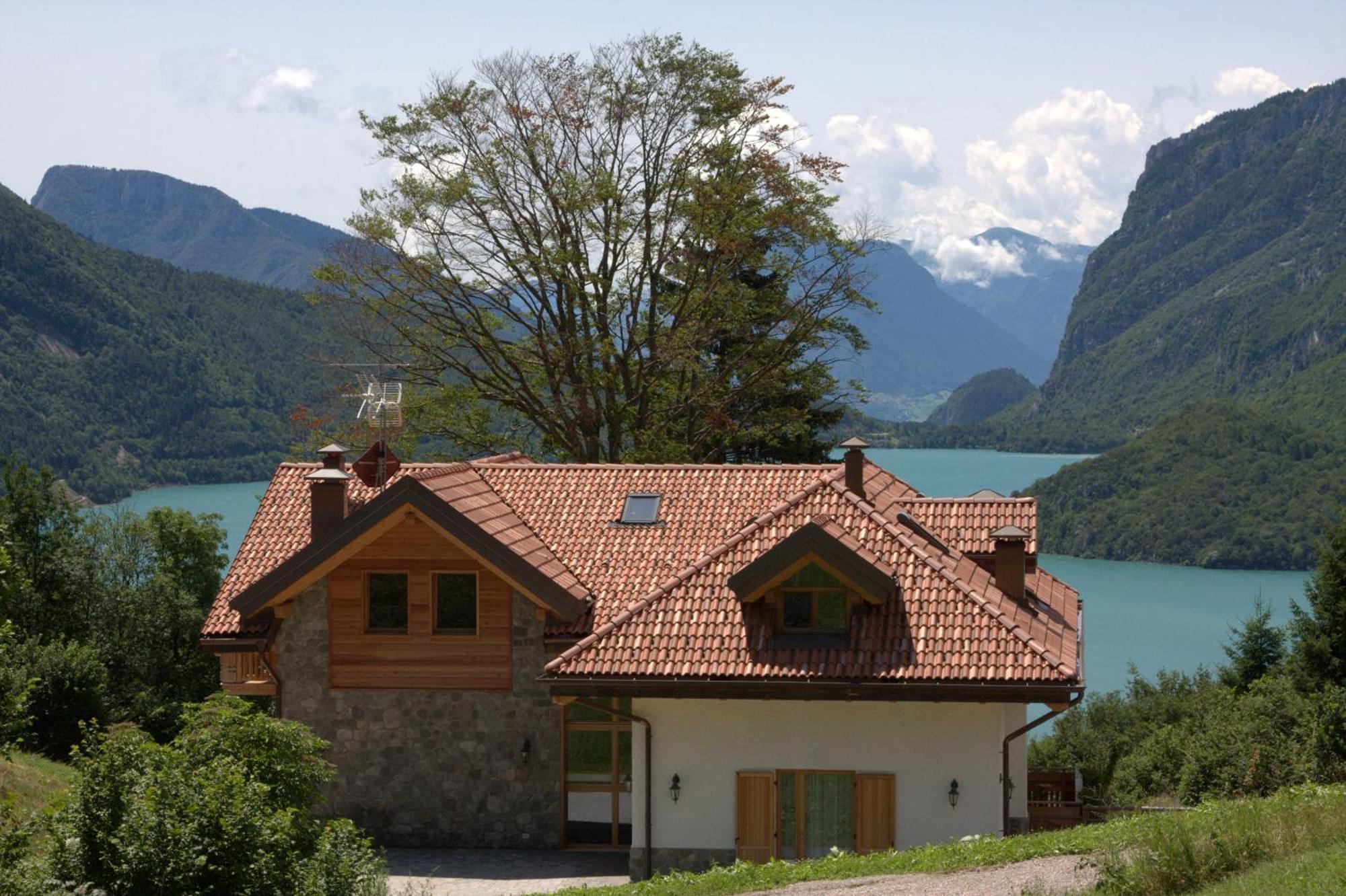 Agriturismo Ai Castioni Molveno Buitenkant foto