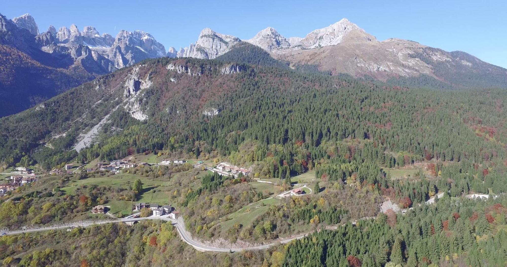 Agriturismo Ai Castioni Molveno Buitenkant foto