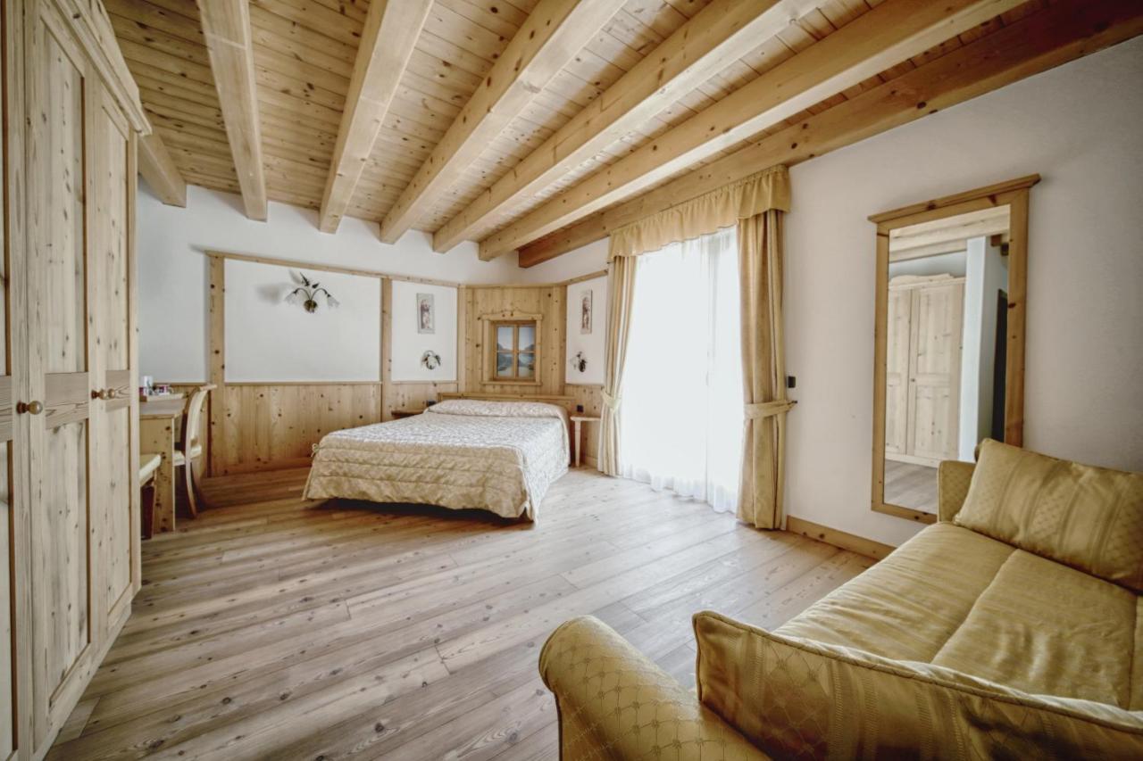 Agriturismo Ai Castioni Molveno Buitenkant foto